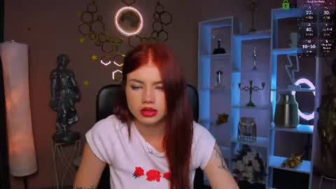 Snapshot of isabel_wave chatting on 07.20.26 isabel online show from 07.20.26
