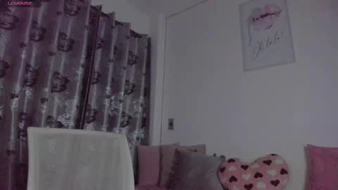 isabela duran online show from 12.19.25