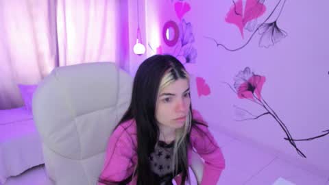 isabela_fiorelli online show from 10.26.25