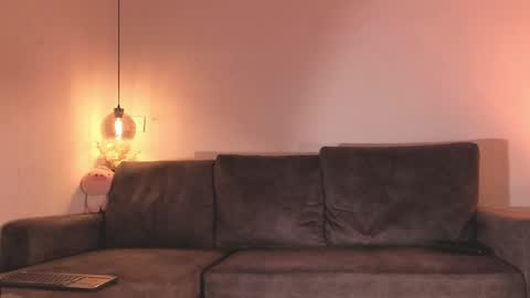 Isabela online show from 04.17.26