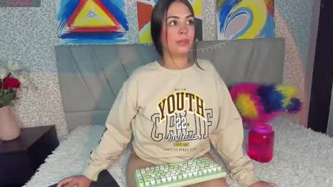 Snapshot of isabela_latingirl chatting on 03.08.25  isabela online show from 03.08.25