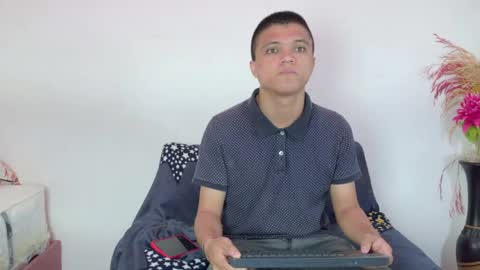 Isabella online show from 04.19.26