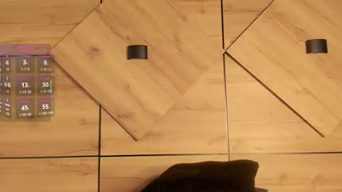  Isabela  online show from 11.30.25