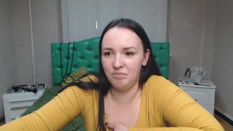 Snapshot of isabelblackberry chatting on 12.16.24 IsabelBlackberry online show from 12.16.24
