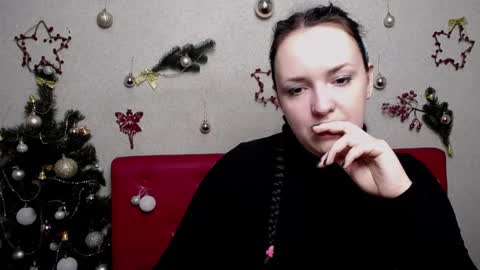 Snapshot of isabelblackberry chatting on 12.23.24 IsabelBlackberry online show from 12.23.24