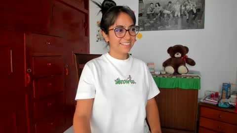 Isabella22 1 online show from 12.03.24