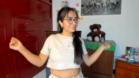 Isabella22 1 online show from 01.16.25