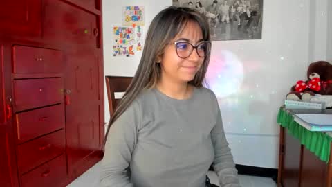 Isabella22 1 online show from 02.10.25