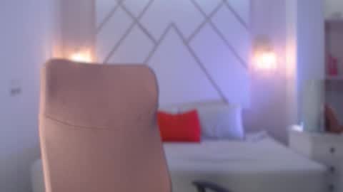 Isa  online show from 10.07.25