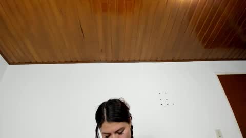 isabella_jaramillo online show from 11.11.25