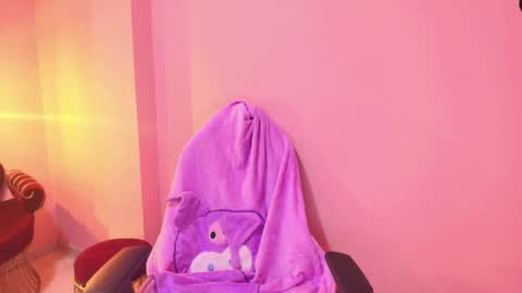 Isa  online show from 04.06.26