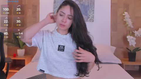 Snapshot of isabella_winkler chatting on 04.12.26 isabella_winkler online show from 04.12.26