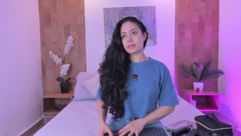 Snapshot of isabella_winkler chatting on 06.20.26 isabella_winkler online show from 06.20.26