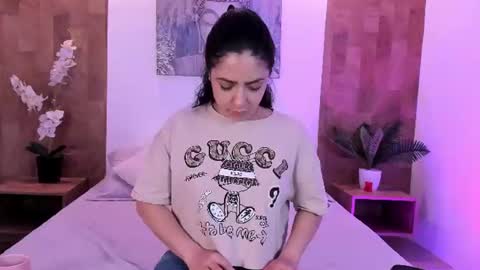 Snapshot of isabella_winkler chatting on 07.18.26 isabella_winkler online show from 07.18.26