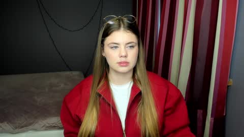 isabellabler online show from 12.30.24