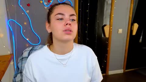 isabellabler online show from 09.21.25