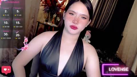 Snapshot of isabellaleights chatting on 06.19.26 isabel online show from 06.19.26