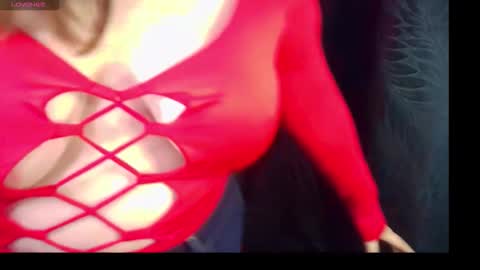 Isa Overkill online show from 02.17.26