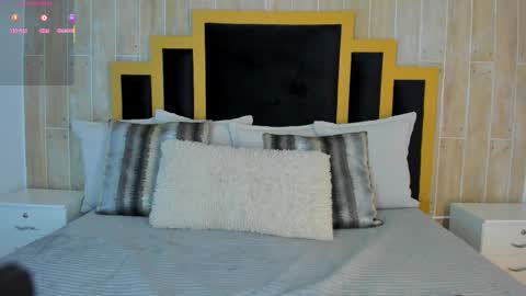 Snapshot of isabellasouza chatting on 12.05.25 online show from 12.05.25