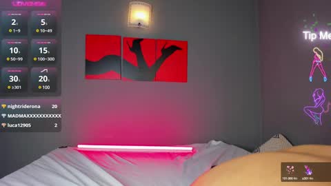 Isabella online show from 01.09.25