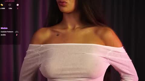 isabella online show from 11.17.25