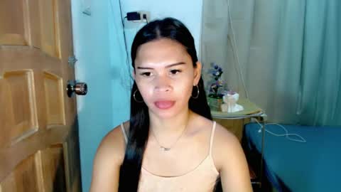 Snapshot of isabelle_amore chatting on 07.14.26 Ysa online show from 07.14.26