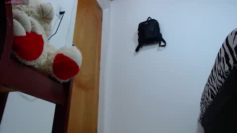 isadora online show from 11.15.25