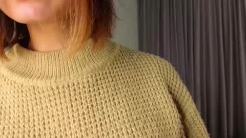 Snapshot of isadorahumbert chatting on 11.17.25 Agness online show from 11.17.25