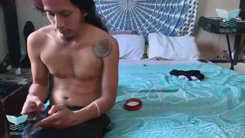 Snapshot of isis_alan chatting on 11.09.25 Isis Alan online show from 11.09.25