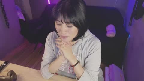 Snapshot of isis_diosa chatting on 02.07.25 Ana Maria online show from 02.07.25