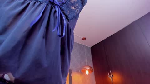 Isis online show from 12.07.24