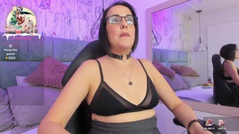 Isis online show from 12.26.24