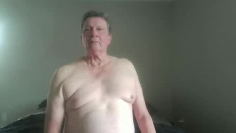 island625103 online show from 09.27.25