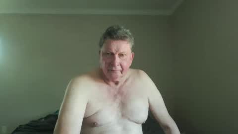 island625103 online show from 10.23.25