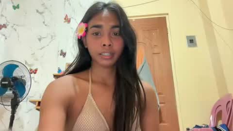 Snapshot of island_girlxxx chatting on 06.08.26 Alona online show from 06.08.26