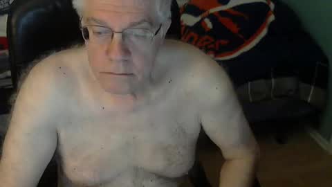 Snapshot of islesman22 chatting on 09.27.25 islesman22 online show from 09.27.25