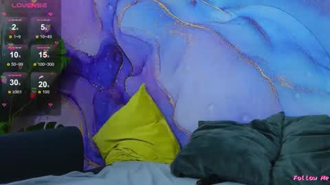 IsoldeBliss online show from 09.25.25