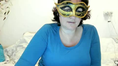 Snapshot of israelymilf chatting on 02.12.25 Marta online show from 02.12.25