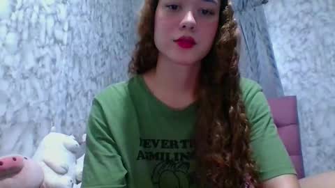 Snapshot of issa30213 chatting on 12.27.24 Issa online show from 12.27.24