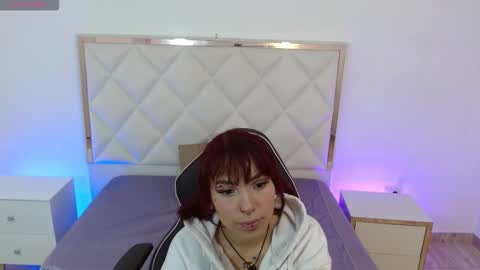 Snapshot of issa_tay1 chatting on 10.20.25 Issa online show from 10.20.25