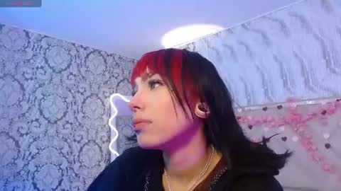 Snapshot of issa_tay1 chatting on 06.14.26 Issa online show from 06.14.26