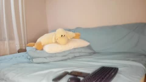 Issabelle online show from 02.08.26