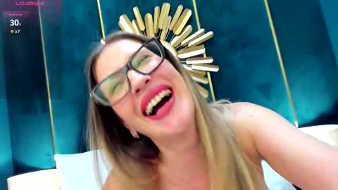 Issabel online show from 03.21.26