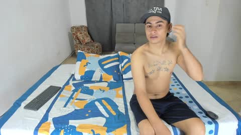 Snapshot of issalovexxx chatting on 01.21.25 Isabella  online show from 01.21.25