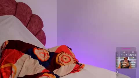 Snapshot of issanoirr chatting on 12.01.25 issamar online show from 12.01.25