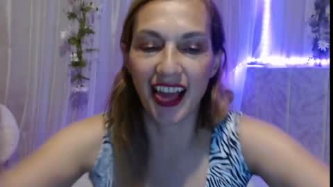 Itala Gomez online show from 02.19.25