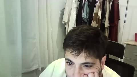 italianboybcn online show from 11.08.25