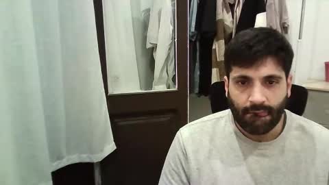 italianboybcn online show from 11.16.25