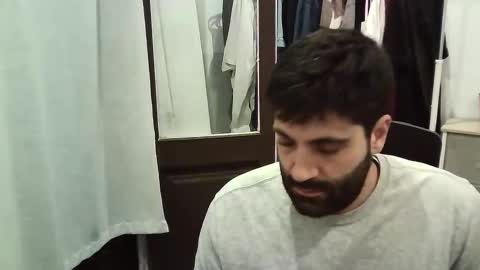 italianboybcn online show from 11.18.25