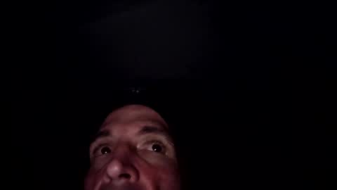 Snapshot of itchey506193 chatting on 01.21.25 itchey506193 online show from 01.21.25